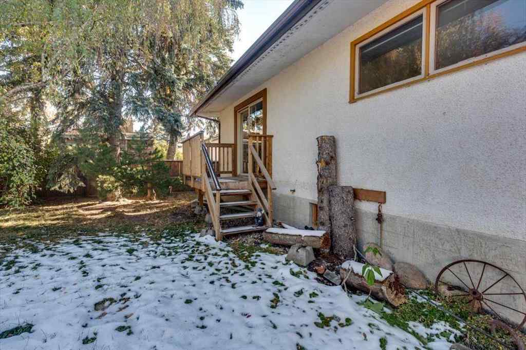 MLS® A2265223 - 5514 53 Street  in NONE Olds, Residential