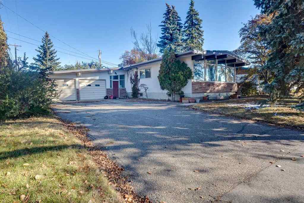 MLS® A2265223 - 5514 53 Street  in NONE Olds, Residential