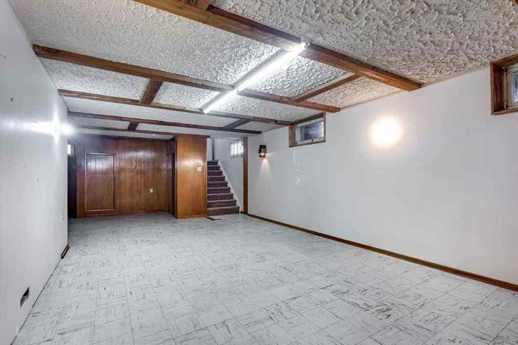 MLS® A2265223 - 5514 53 Street  in NONE Olds, Residential