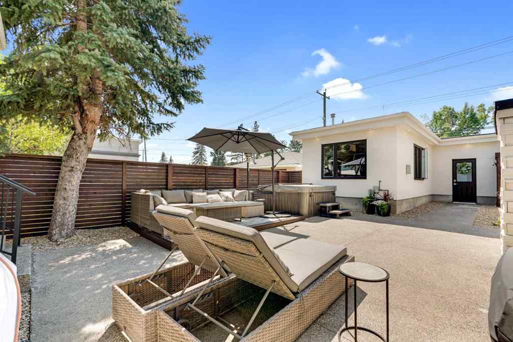 MLS® A2265225 - 2635 29 Street SW in Killarney/Glengarry Calgary, Residential