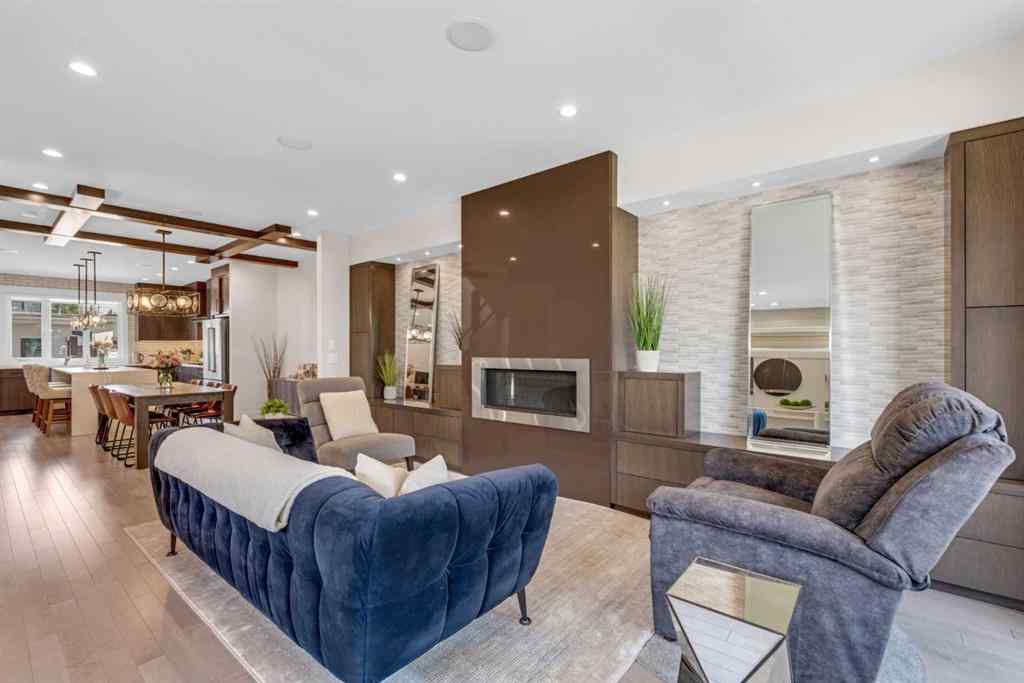 MLS® A2265225 - 2635 29 Street SW in Killarney/Glengarry Calgary, Residential