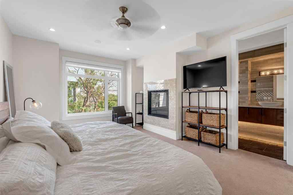 MLS® A2265225 - 2635 29 Street SW in Killarney/Glengarry Calgary, Residential