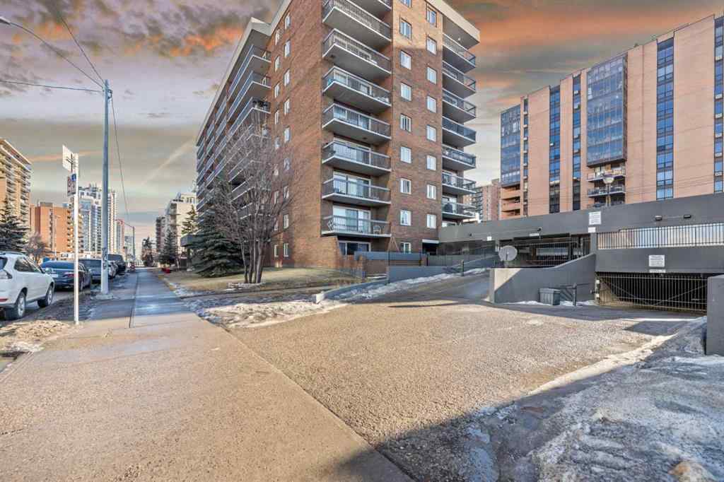 MLS® A2265231 - Unit #207 1335 12  SW in Beltline Calgary, Residential