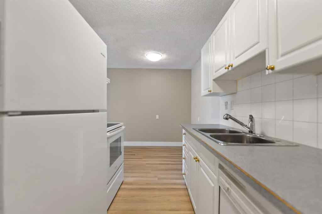 MLS® A2265231 - Unit #207 1335 12  SW in Beltline Calgary, Residential