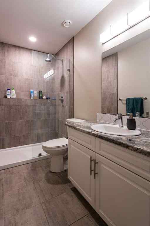 MLS® A2265234 - 4420 74 Street  in West Park Camrose, Residential