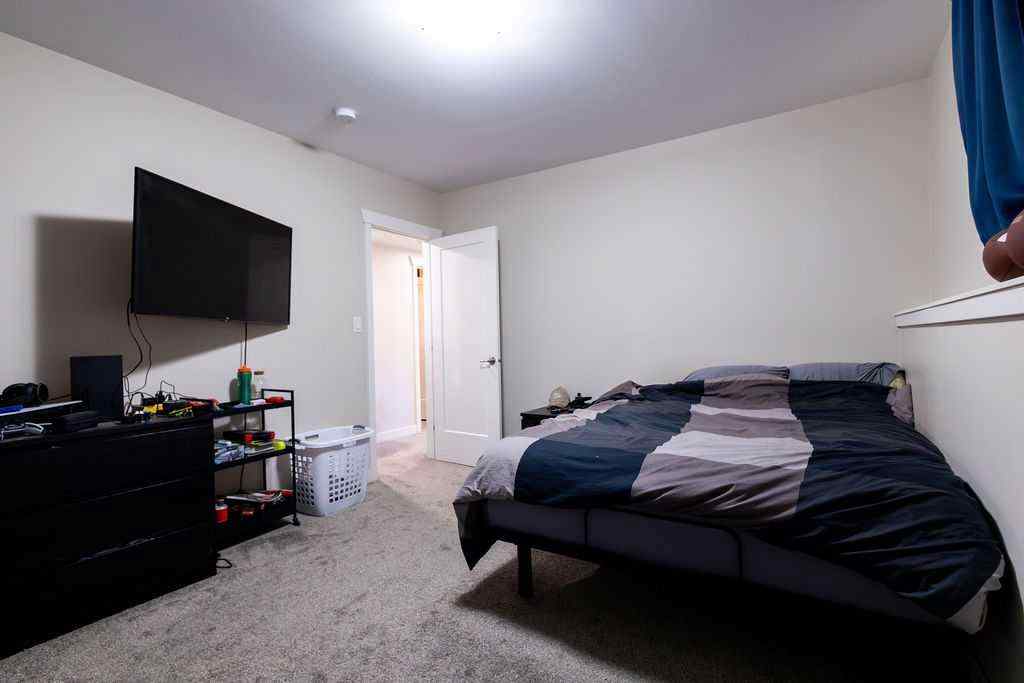 MLS® A2265234 - 4420 74 Street  in West Park Camrose, Residential