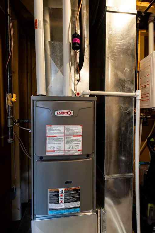 MLS® A2265234 - 4420 74 Street  in West Park Camrose, Residential