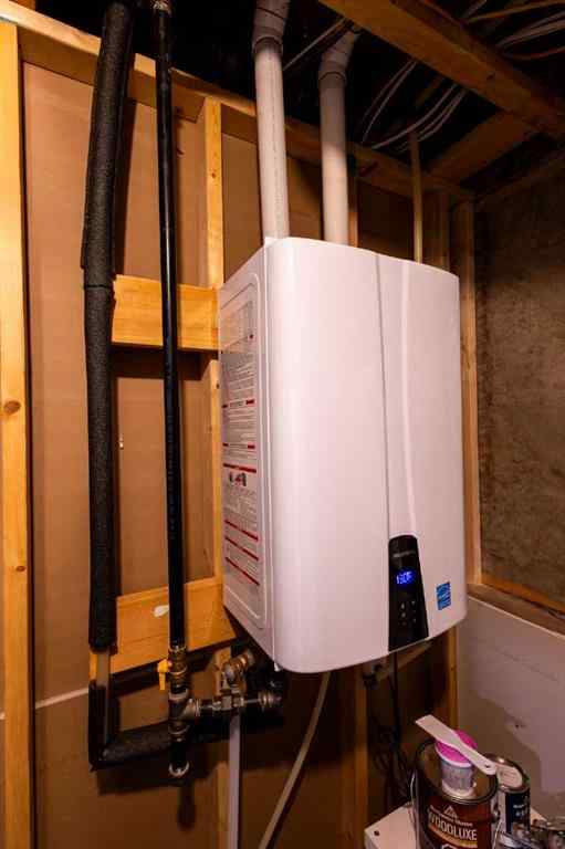 MLS® A2265234 - 4420 74 Street  in West Park Camrose, Residential