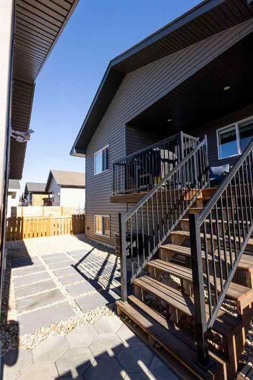 MLS® A2265234 - 4420 74 Street  in West Park Camrose, Residential