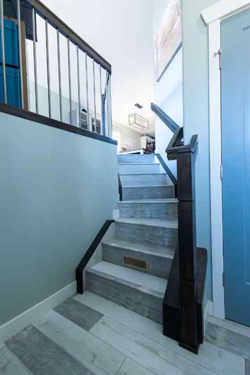 MLS® A2265234 - 4420 74 Street  in West Park Camrose, Residential