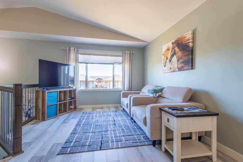 MLS® A2265234 - 4420 74 Street  in West Park Camrose, Residential