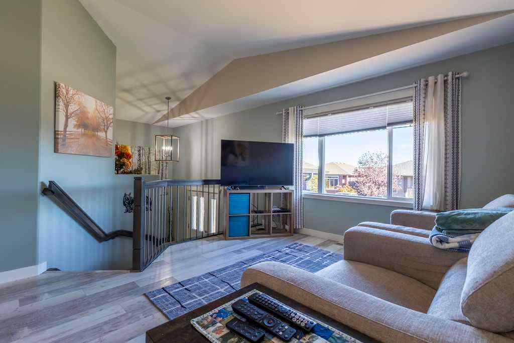 MLS® A2265234 - 4420 74 Street  in West Park Camrose, Residential