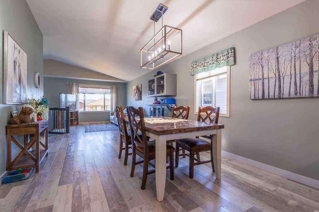 MLS® A2265234 - 4420 74 Street  in West Park Camrose, Residential