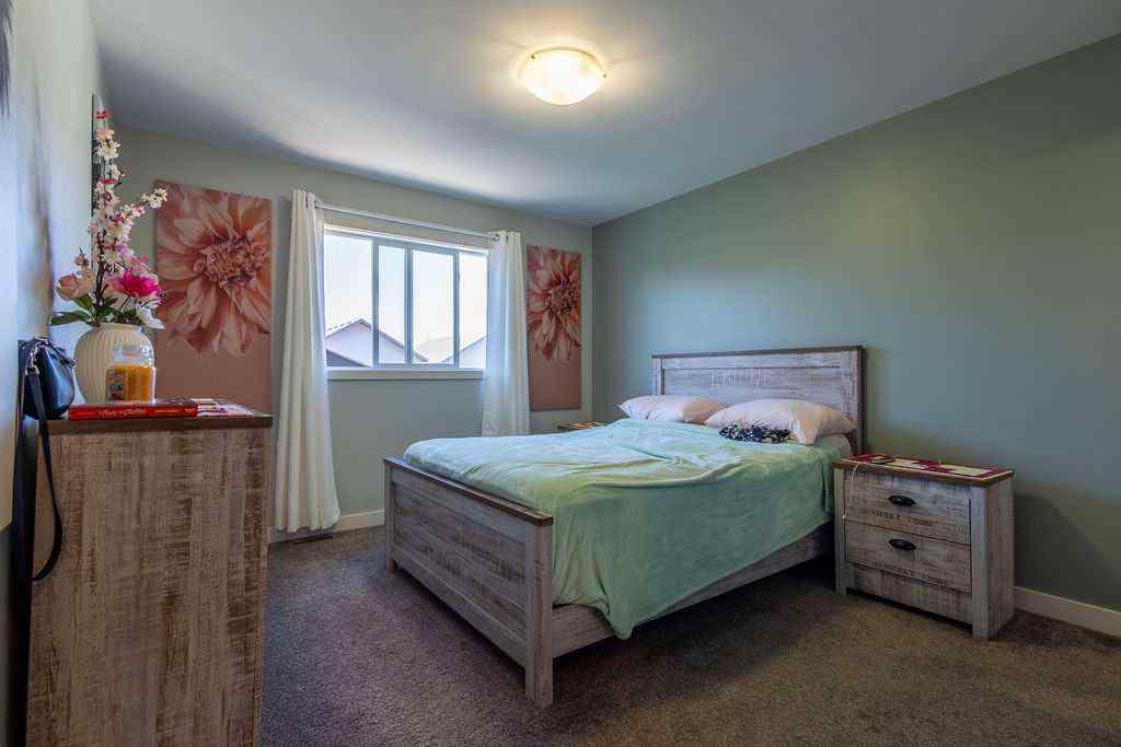 MLS® A2265234 - 4420 74 Street  in West Park Camrose, Residential