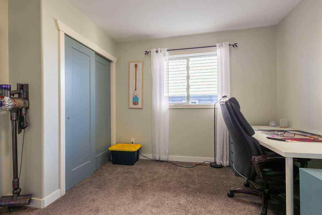 MLS® A2265234 - 4420 74 Street  in West Park Camrose, Residential