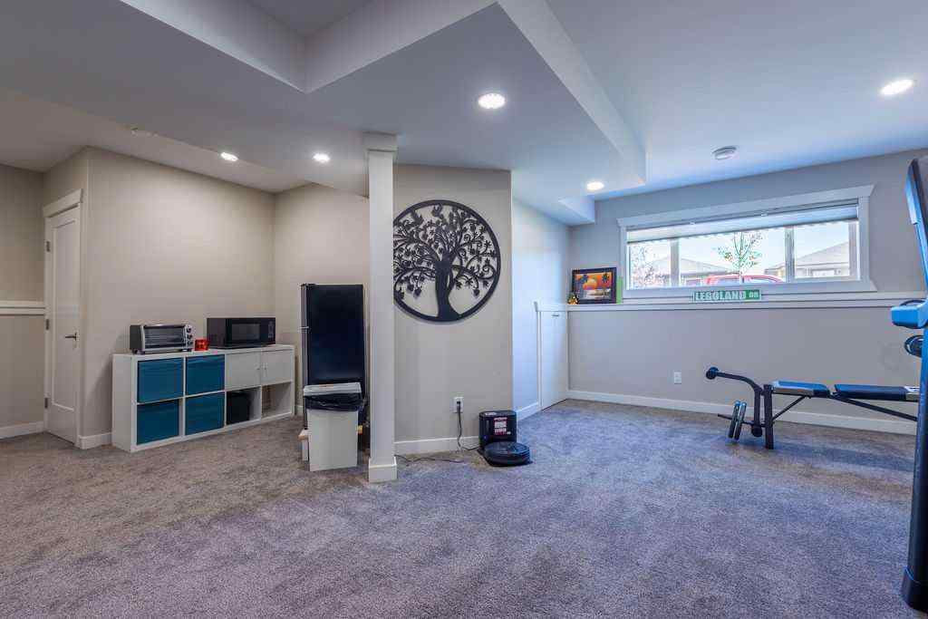 MLS® A2265234 - 4420 74 Street  in West Park Camrose, Residential