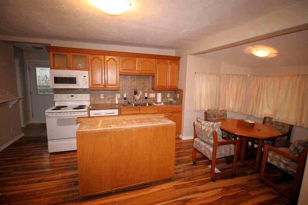 MLS® A2265236 - 2319 17 Street  in NONE Coaldale, Residential