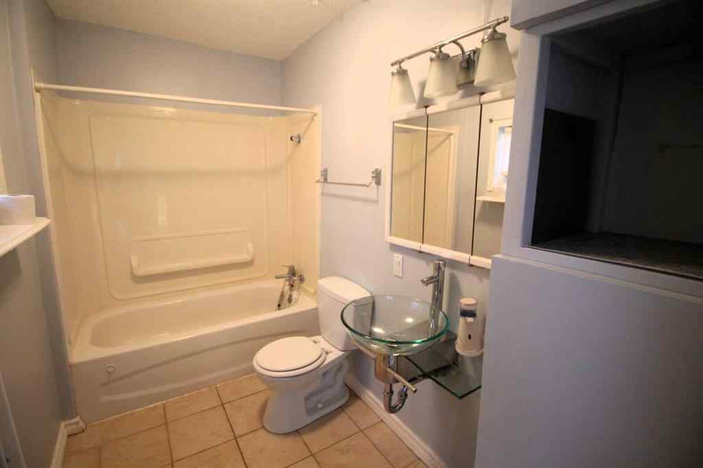 MLS® A2265236 - 2319 17 Street  in NONE Coaldale, Residential