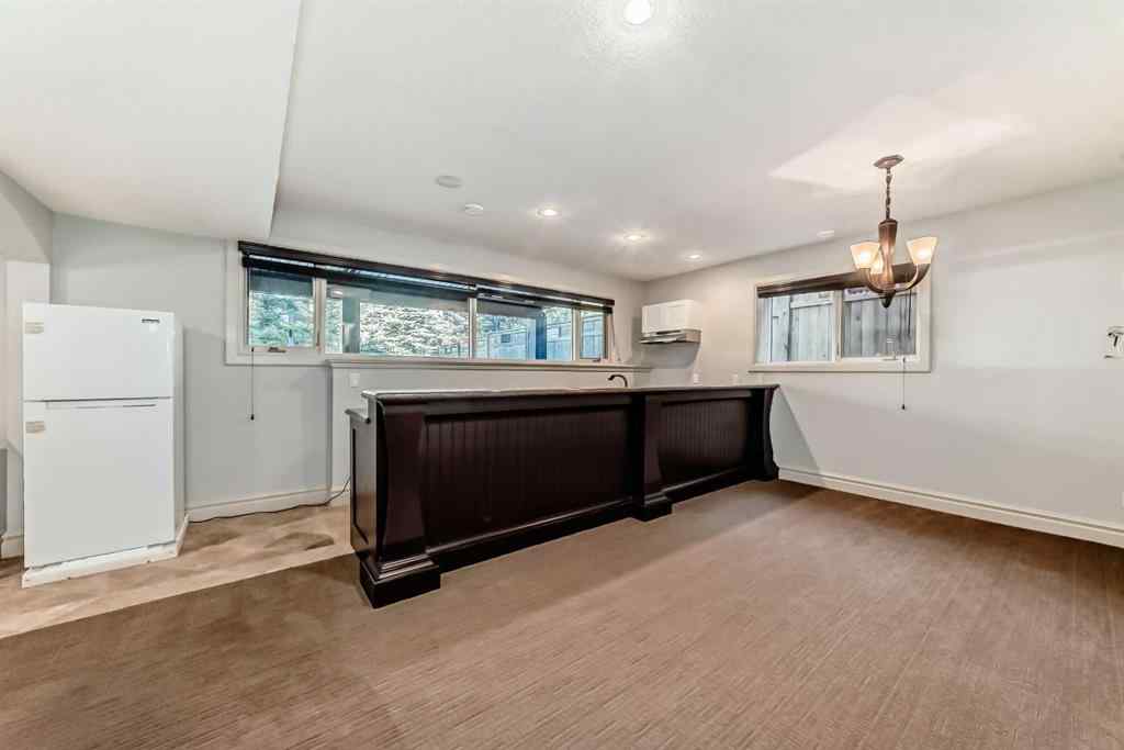 MLS® A2265246 - 38 Aspen Meadows Park SW in Aspen Woods Calgary, Residential