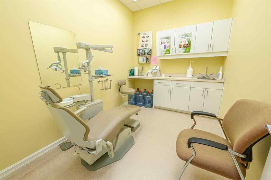 MLS® A2265248 - Unit #101 12125 99 Street  in Northridge Grande Prairie, Commercial