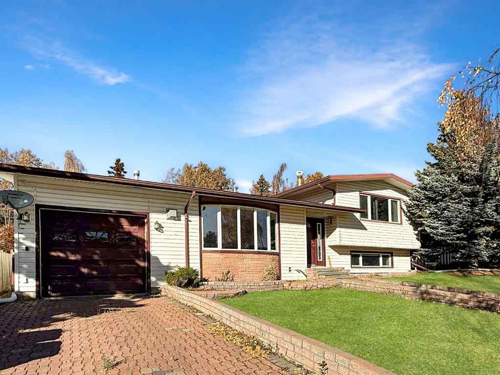 MLS® A2265249 - 10530 98th Avenue  in NONE Grande Cache, Residential