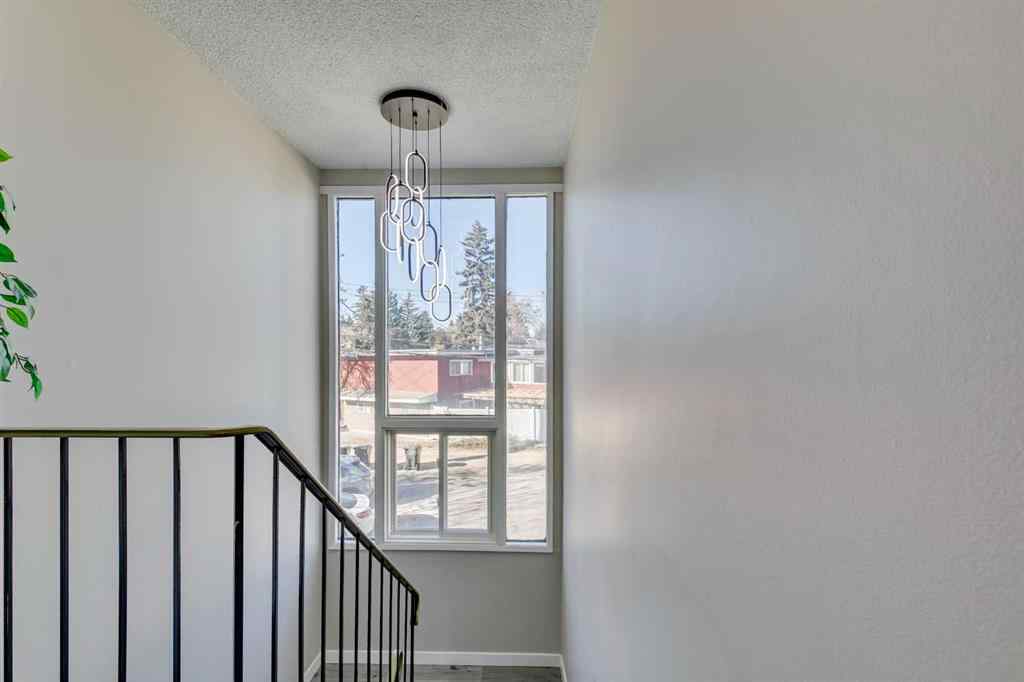 MLS® A2265250 - 1121 37 Street SW in Rosscarrock Calgary, Commercial