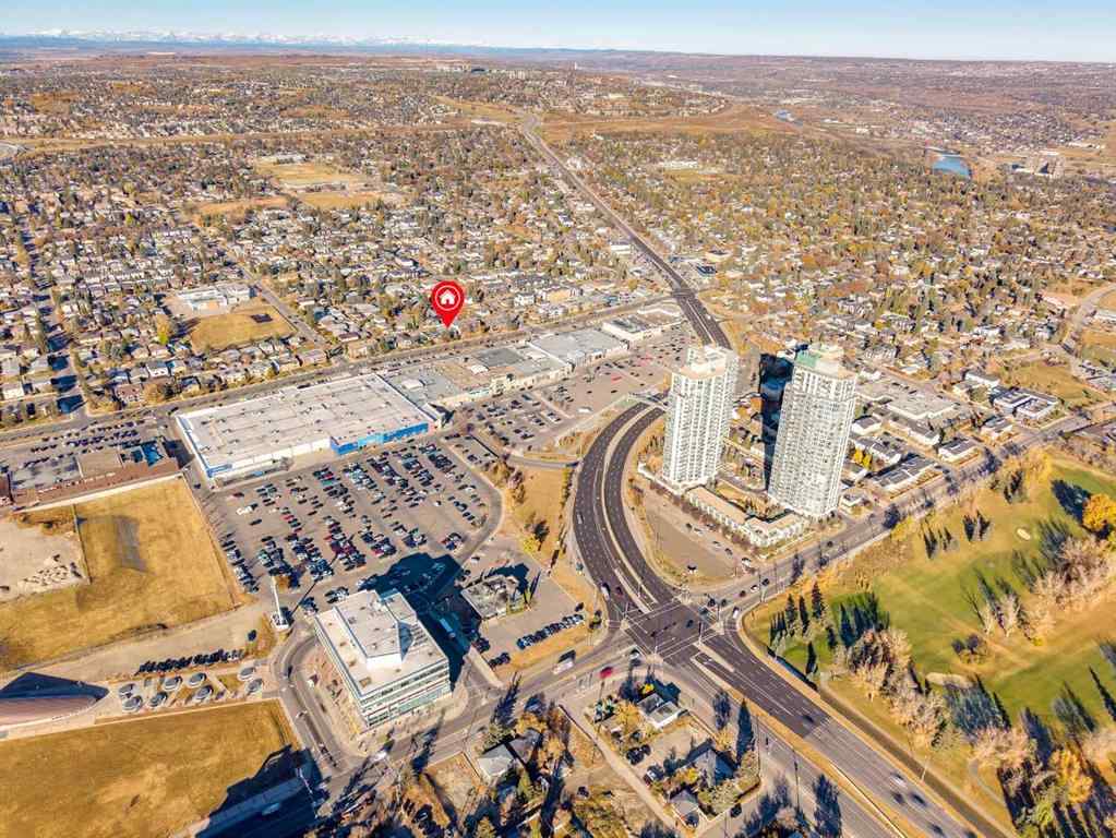 MLS® A2265250 - 1121 37 Street SW in Rosscarrock Calgary, Commercial
