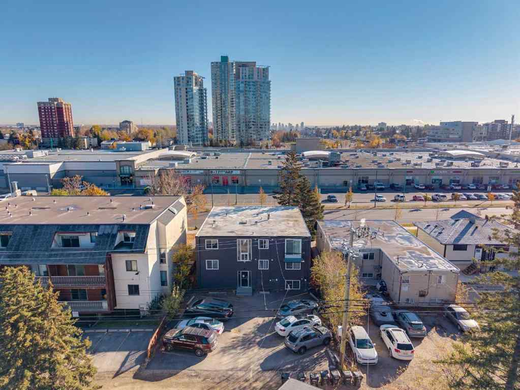 MLS® A2265250 - 1121 37 Street SW in Rosscarrock Calgary, Commercial