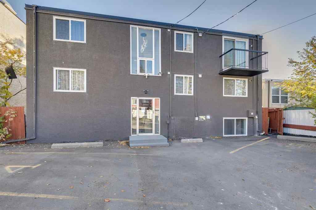 MLS® A2265250 - 1121 37 Street SW in Rosscarrock Calgary, Commercial
