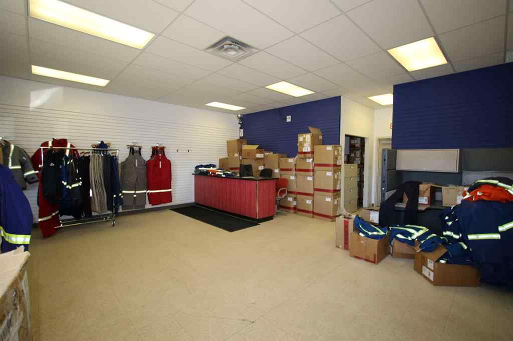 MLS® A2265251 - Unit #7 7621 Edgar Industrial Drive  in Edgar Industrial Park Red Deer, Commercial