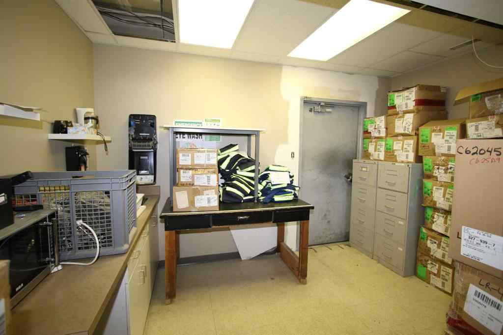 MLS® A2265251 - Unit #7 7621 Edgar Industrial Drive  in Edgar Industrial Park Red Deer, Commercial