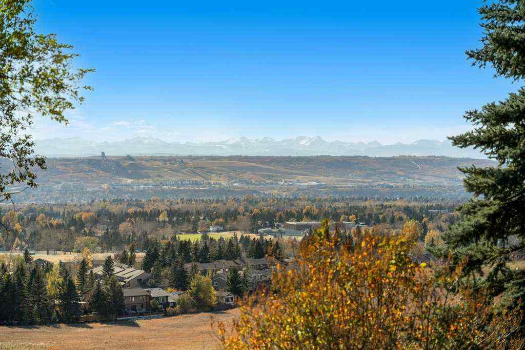 MLS® A2265255 - 276 Edenwold Drive NW in Edgemont Calgary, Residential