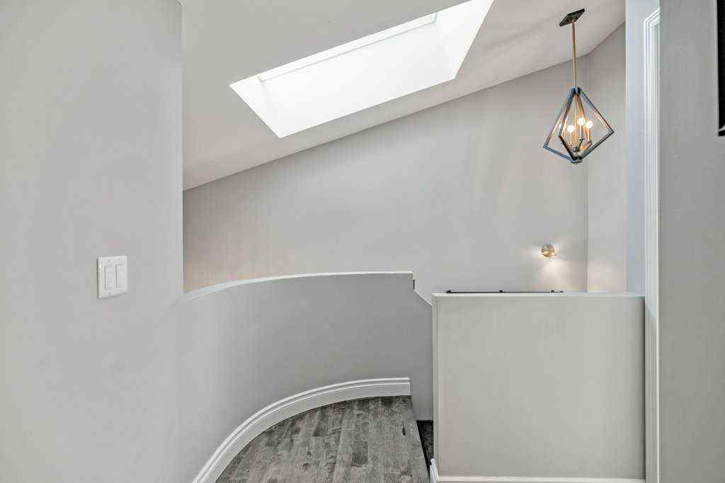 MLS® A2265255 - 276 Edenwold Drive NW in Edgemont Calgary, Residential