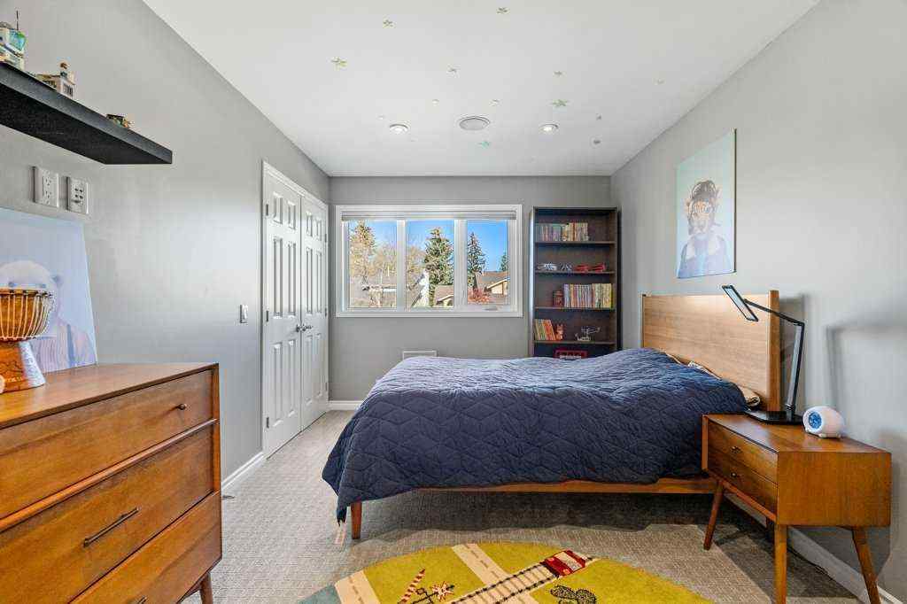 MLS® A2265255 - 276 Edenwold Drive NW in Edgemont Calgary, Residential