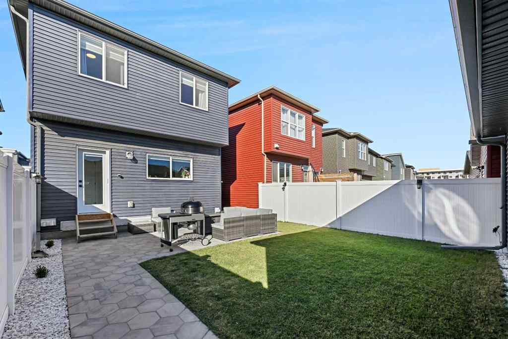 MLS® A2265256 - 511 Wolf Creek Way SE in Wolf Willow Calgary, Residential
