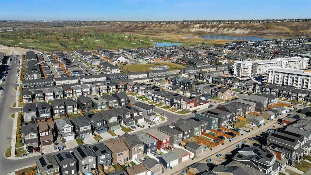 MLS® A2265256 - 511 Wolf Creek Way SE in Wolf Willow Calgary, Residential