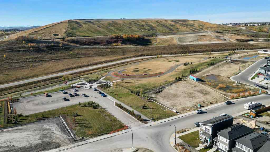 MLS® A2265256 - 511 Wolf Creek Way SE in Wolf Willow Calgary, Residential