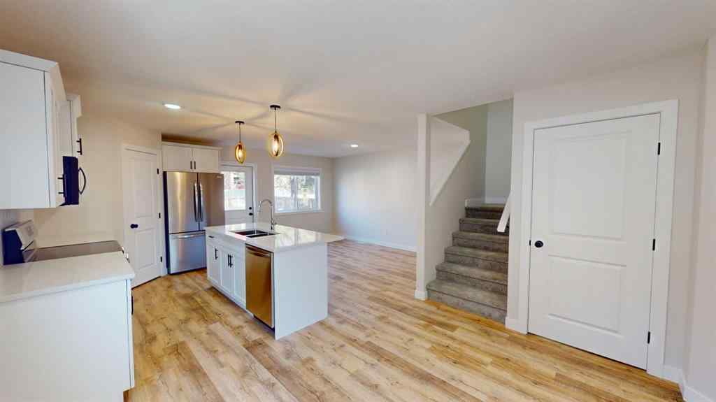 MLS® A2265258 - Unit #A 9528 98 Avenue  in Smith Grande Prairie, Rental