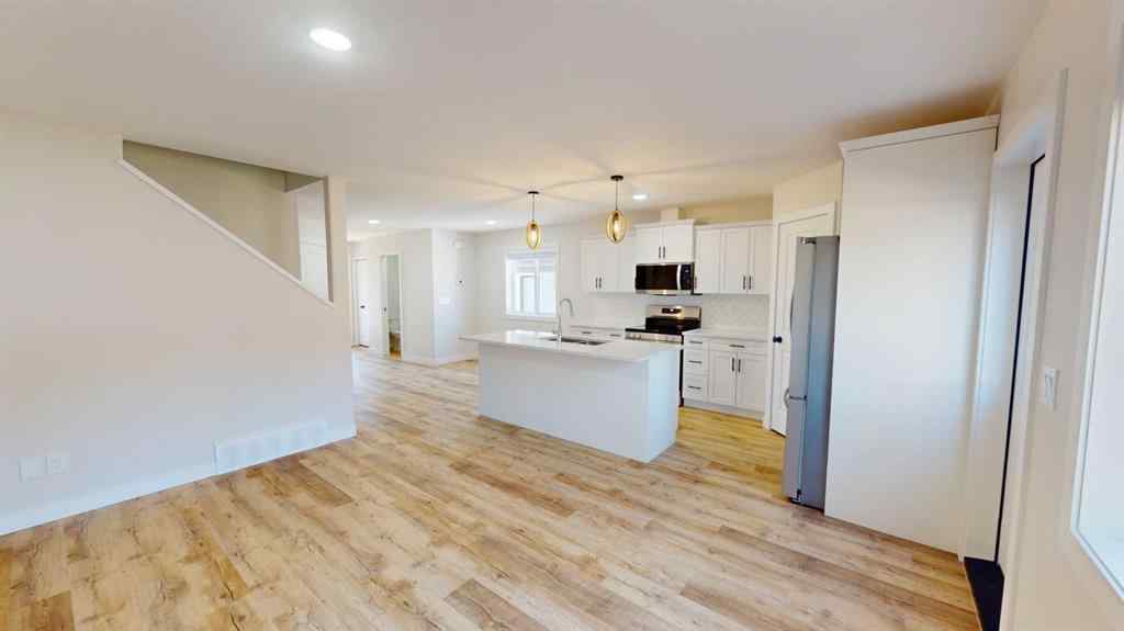 MLS® A2265258 - Unit #A 9528 98 Avenue  in Smith Grande Prairie, Rental