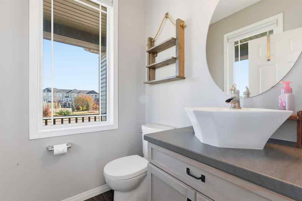 MLS® A2265259 - 5 Osborne Gate SW in South Windsong Airdrie, Residential