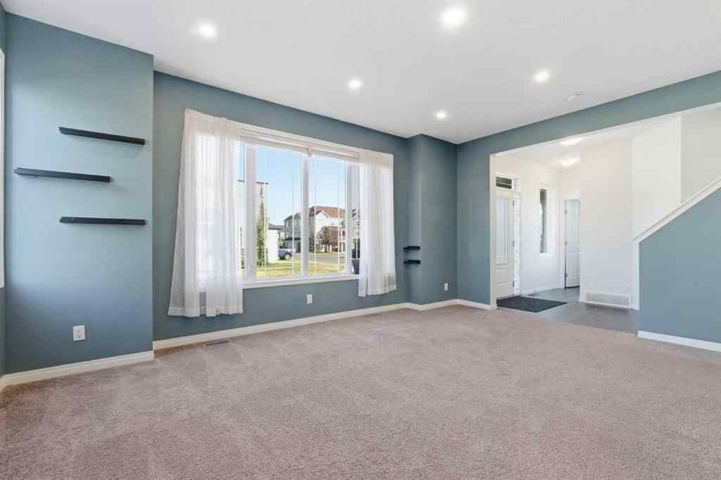 MLS® A2265259 - 5 Osborne Gate SW in South Windsong Airdrie, Residential