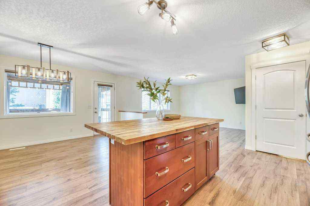 MLS® A2265261 - 123 Aspen Circle  in Aspen Creek Strathmore, Residential