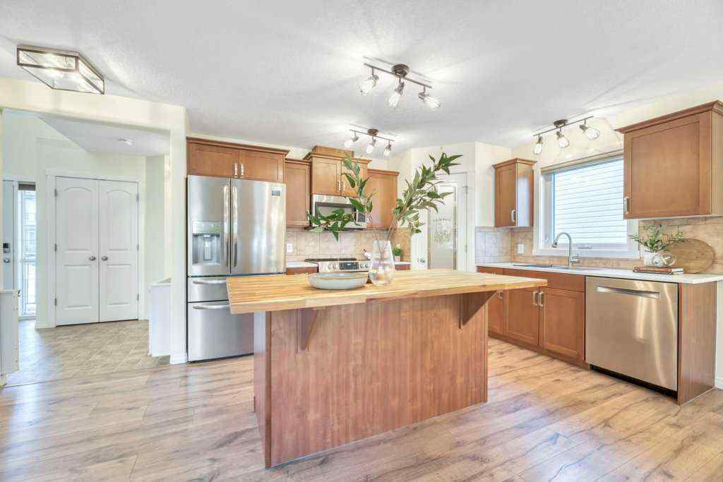 MLS® A2265261 - 123 Aspen Circle  in Aspen Creek Strathmore, Residential