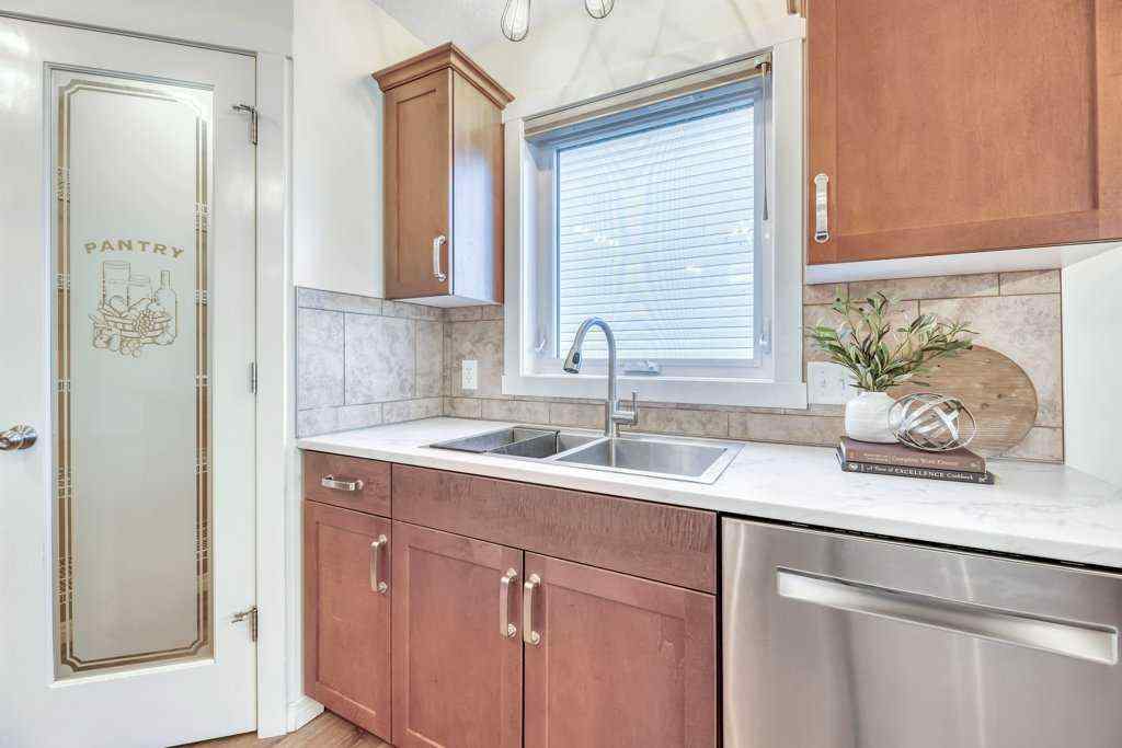 MLS® A2265261 - 123 Aspen Circle  in Aspen Creek Strathmore, Residential