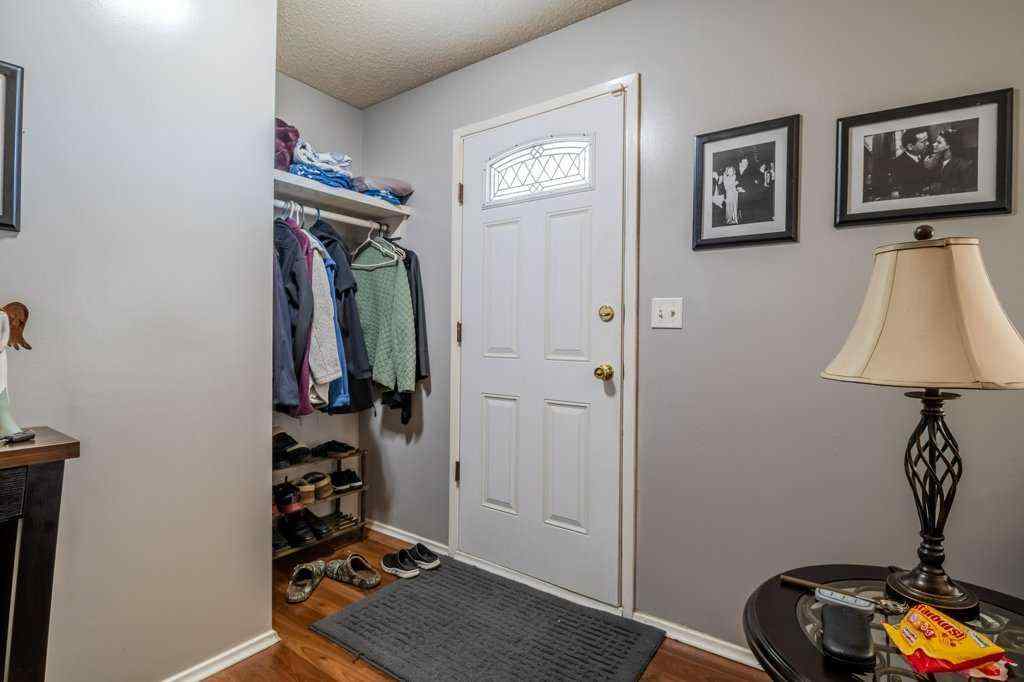 MLS® A2265263 - 4638 50 Avenue  in NONE Bentley, Residential