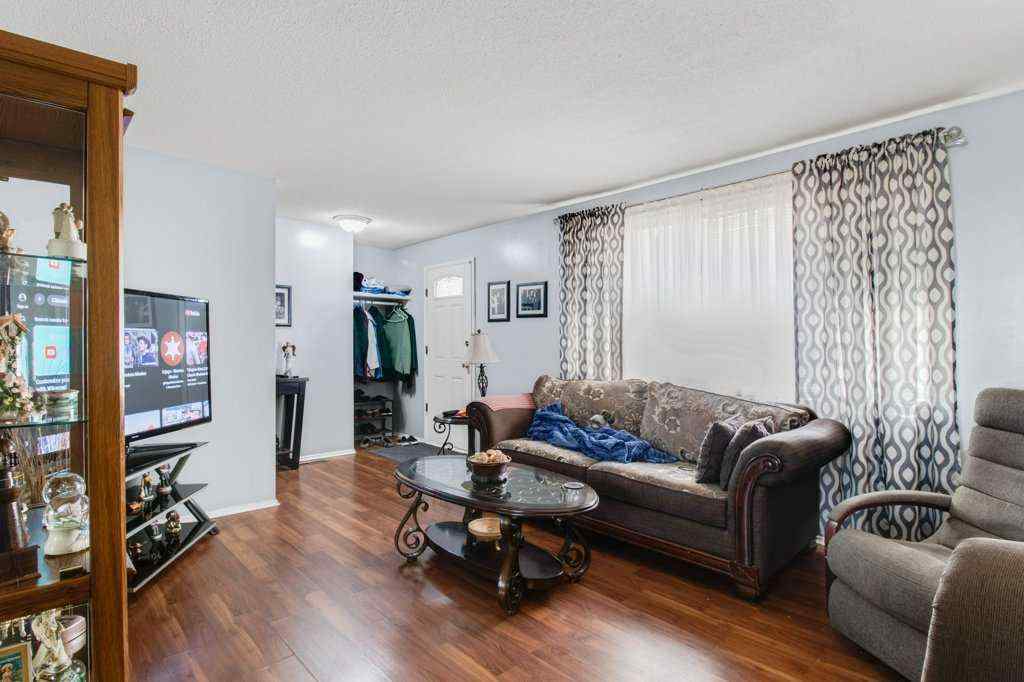 MLS® A2265263 - 4638 50 Avenue  in NONE Bentley, Residential