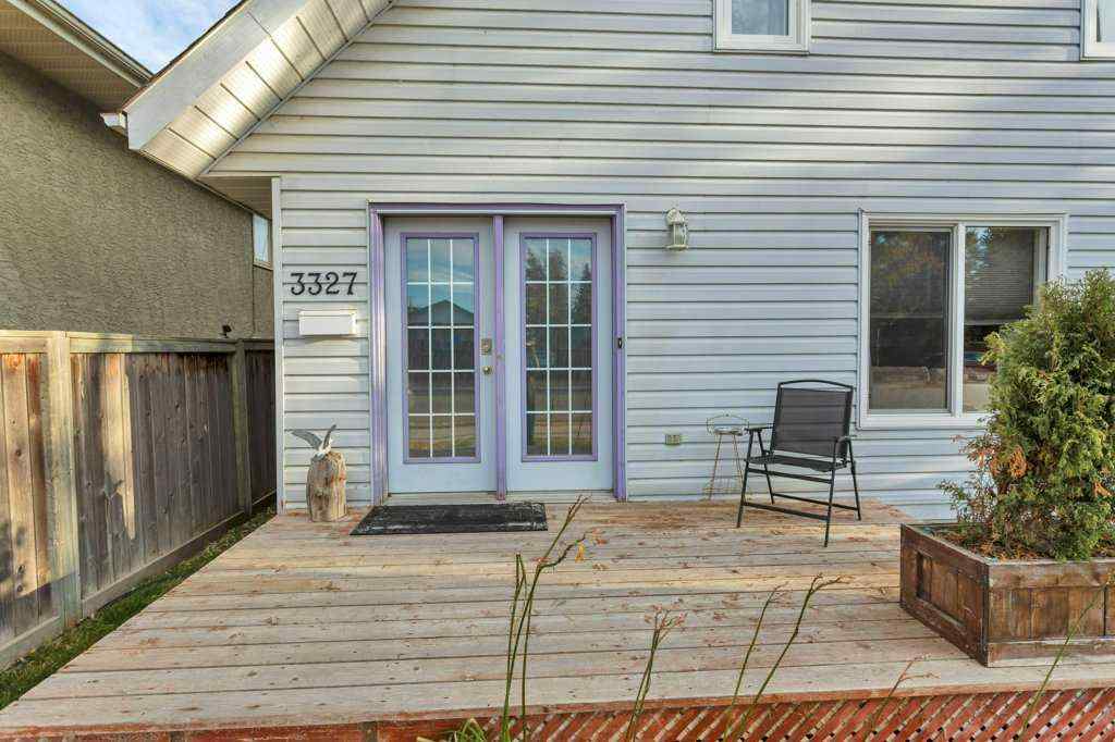 MLS® A2265267 - 3327 50 Avenue  in Cottage Area Sylvan Lake, Residential