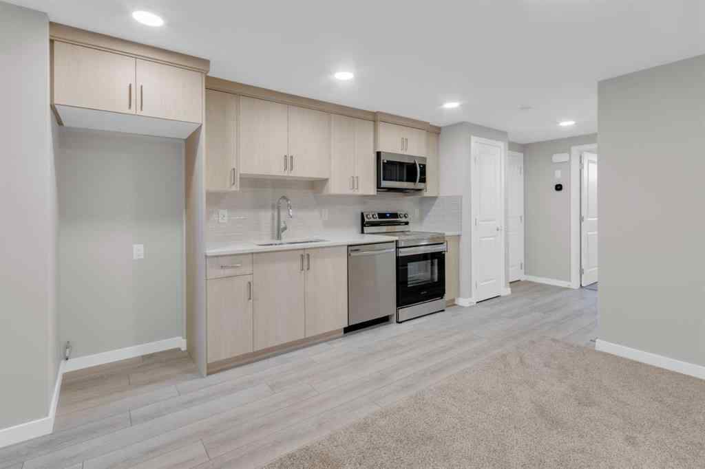 MLS® A2265268 - 873 Livingston View NE in Livingston Calgary, Residential