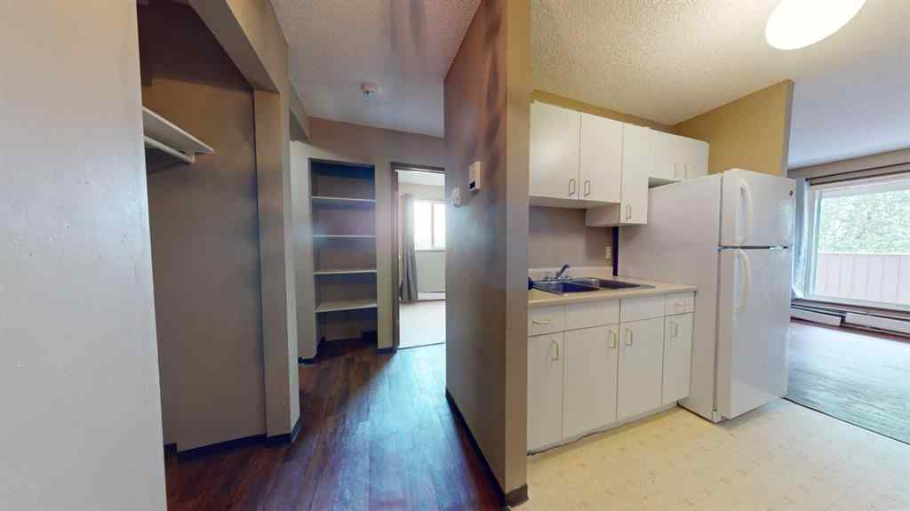 MLS® A2265271 - Unit #304 5117 44 Street  in NONE High Prairie, Rental