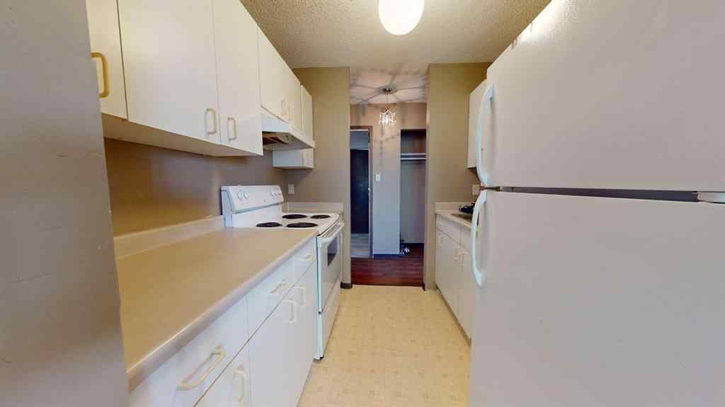 MLS® A2265271 - Unit #304 5117 44 Street  in NONE High Prairie, Rental